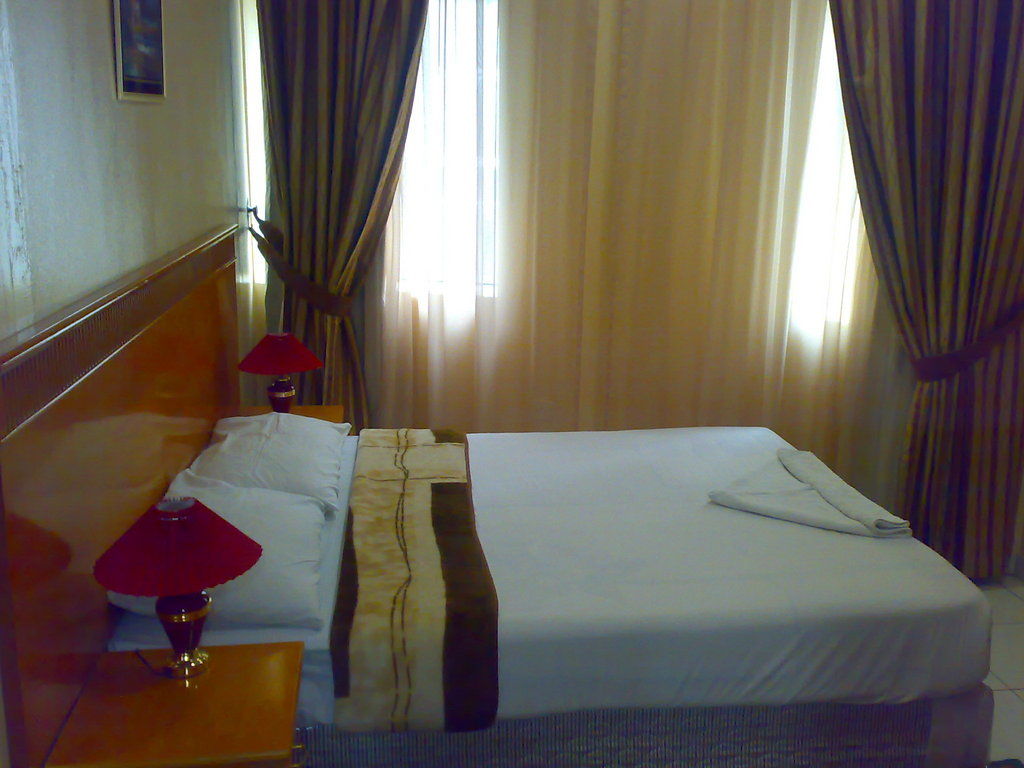 Shalimar Park Hotel Dubái Exterior foto